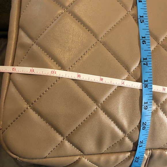 Gilda Paris deep taupe carry on. NWT - Picture 9 of 9